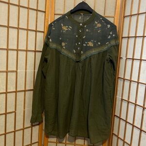 Free People women’s Olive Green Floral Yoke Blouse